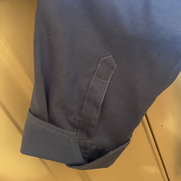 Jones New York Signature Size M Blue Easy Care Button Down Top - Picture 3 of 8